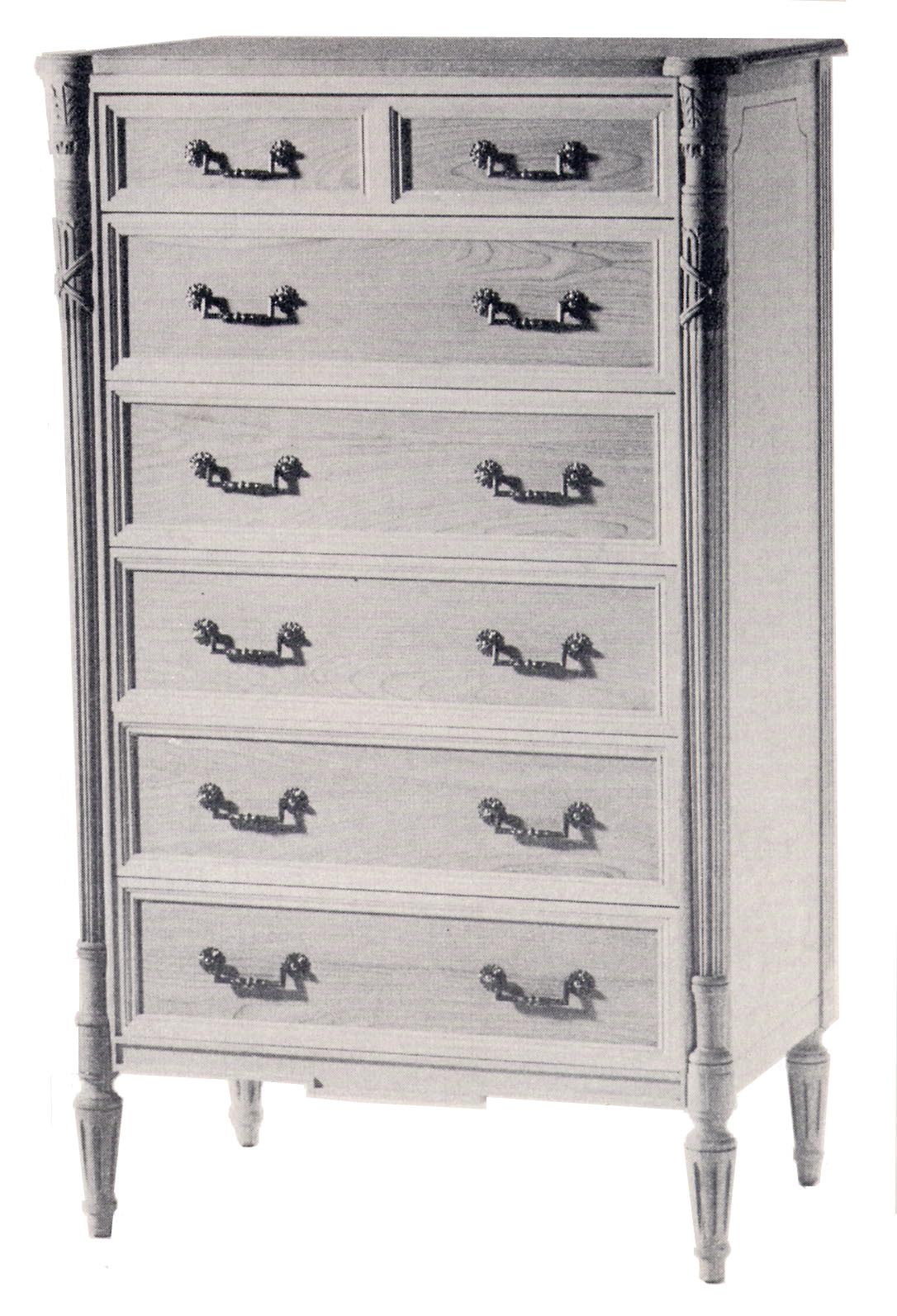 91438 chest h.55 w 32 .5  d 19 Wht Bdg.JPG